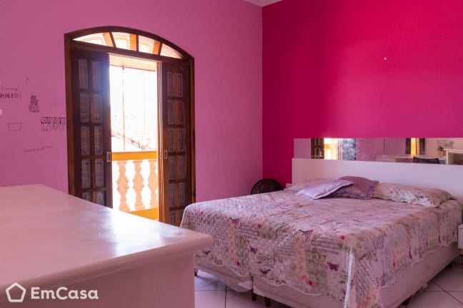 Imagem do imóvel ID-42270 na Rua Londrina, Residencial Bosque dos Ipês, São José dos Campos - SP