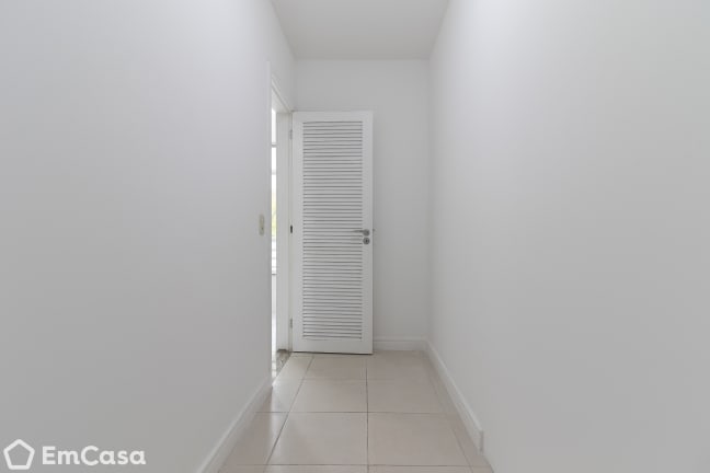 Imagem do imóvel ID-34232 na Estrada da Barra da Tijuca, Barra da Tijuca, Rio de Janeiro - RJ