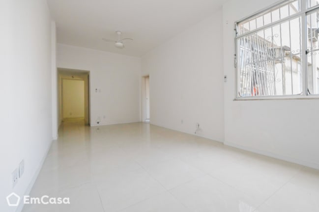 Imagem do imóvel ID-32818 na Rua Souza Franco, Vila Isabel, Rio de Janeiro - RJ