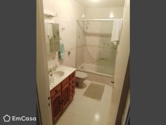 Imagem do imóvel ID-27987 na Rua Coelho Neto, Laranjeiras, Rio de Janeiro - RJ