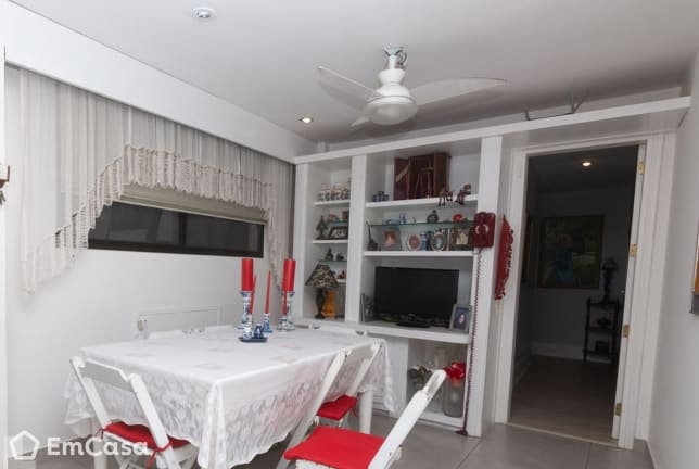 Imagem do imóvel ID-33459 na Avenida General Guedes da Fontoura, Barra da Tijuca, Rio de Janeiro - RJ
