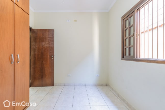 Imagem do imóvel ID-32699 na Avenida Vinte e Três de Maio, Vila Maria, São José dos Campos - SP