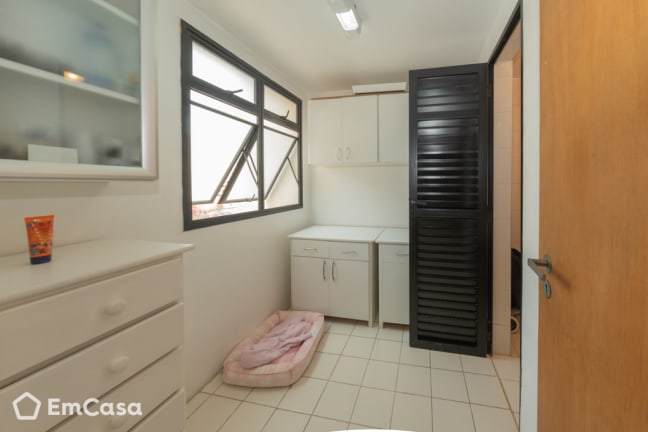 Imagem do imóvel ID-30942 na Rua Reims, Jardim das Laranjeiras, São Paulo - SP