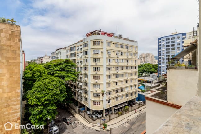 Imagem do imóvel ID-43210 na Rua Gago Coutinho, Laranjeiras, Rio de Janeiro - RJ