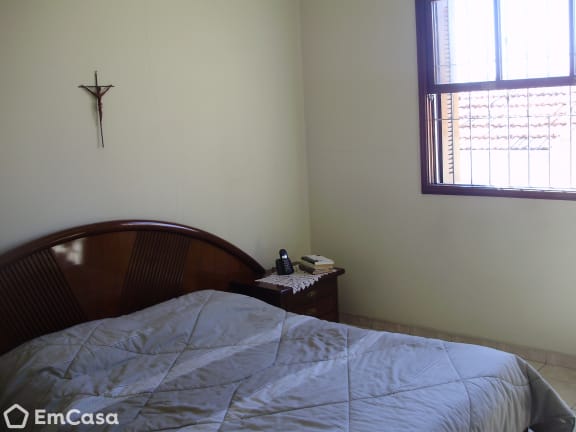 Imagem do imóvel ID-38432 na Rua Campo Largo, Vila Bertioga, São Paulo - SP