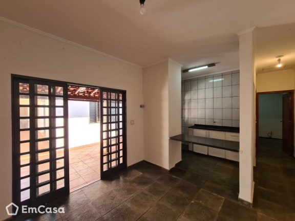 Imagem do imóvel ID-42706 na Rua Ari da Silva Galvão, Residencial e Comercial Palmares, Ribeirão Preto - SP