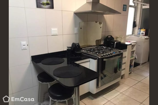 Imagem do imóvel ID-31192 na Avenida Heitor Beltrão, Tijuca, Rio de Janeiro - RJ