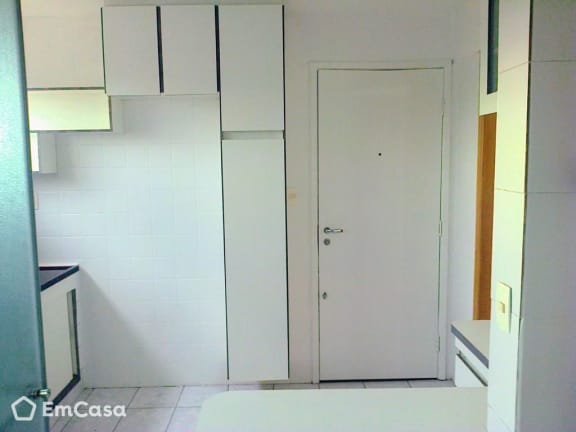 Imagem do imóvel ID-37270 na Rua Raposo Tavares, Jardim das Acácias, São Paulo - SP