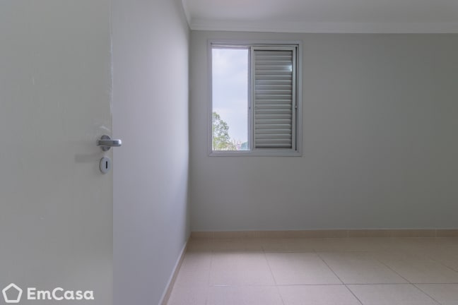 Imagem do imóvel ID-33184 na Avenida Ouro Fino, Bosque dos Eucaliptos, São José dos Campos - SP