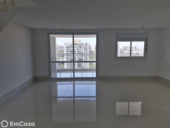 Imagem do imóvel ID-27484 na Rua das Bromélias, Barra da Tijuca, Rio de Janeiro - RJ