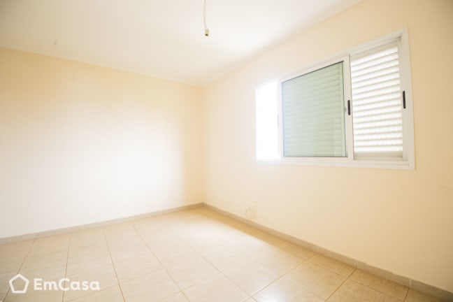 Imagem do imóvel ID-42743 na Rua Clóvis Teixeira, Mansões Santo Antônio, Campinas - SP