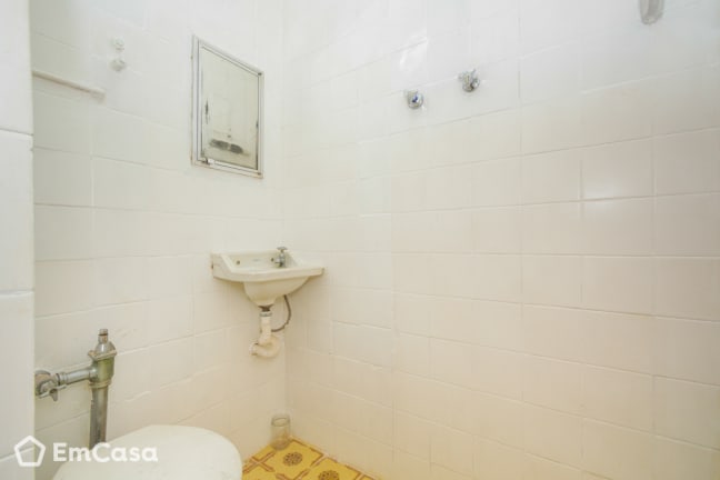 Imagem do imóvel ID-33899 na Rua Xavier da Silveira, Copacabana, Rio de Janeiro - RJ