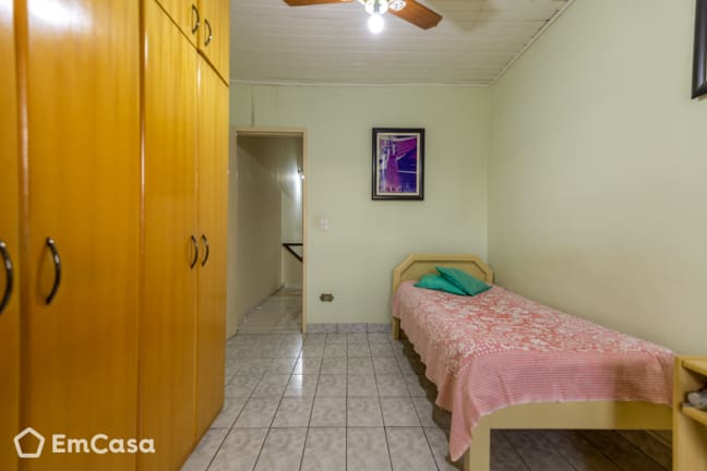 Imagem do imóvel ID-42115 na Rua dos Carvalhos, Jardim das Indústrias, São José dos Campos - SP