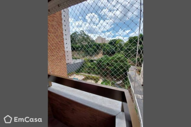Imagem do imóvel ID-32897 na Avenida Jorge Zarur, Vila Gaianazes, São José dos Campos - SP