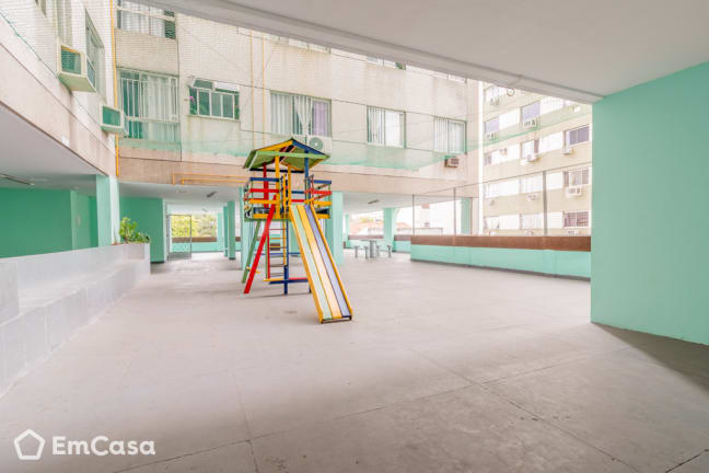 Imagem do imóvel ID-33098 na Rua Domingos Freire, Todos os Santos, Rio de Janeiro - RJ