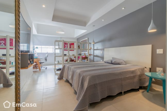 Imagem do imóvel ID-33514 na Avenida Monsenhor Ascâneo, Barra da Tijuca, Rio de Janeiro - RJ
