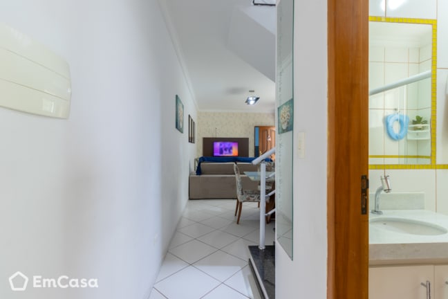 Imagem do imóvel ID-42776 na Rua Hélio de Almeida Ferreira, Jardim Ismênia, São José dos Campos - SP