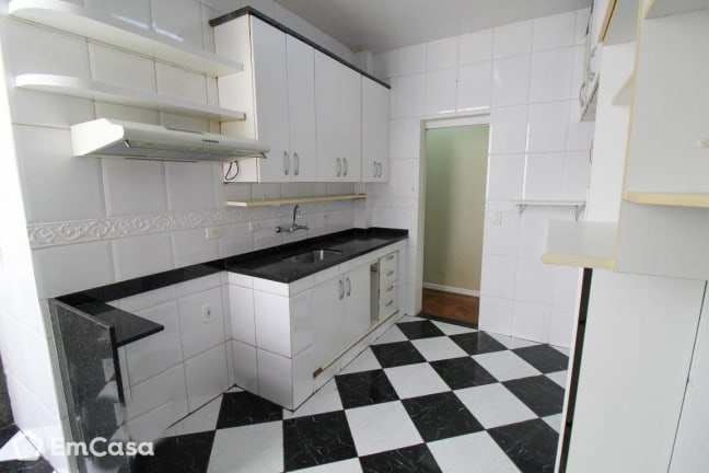 Imagem do imóvel ID-42073 na Rua Haddock Lobo, Tijuca, Rio de Janeiro - RJ