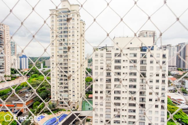 Imagem do imóvel ID-33718 na Rua Coronel Conrado Siqueira Campos, Jardim das Acácias, São Paulo - SP