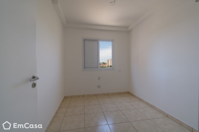 Imagem do imóvel ID-49093 na Avenida Barão do Bananal, Jardim Anhangüera, Ribeirão Preto - SP