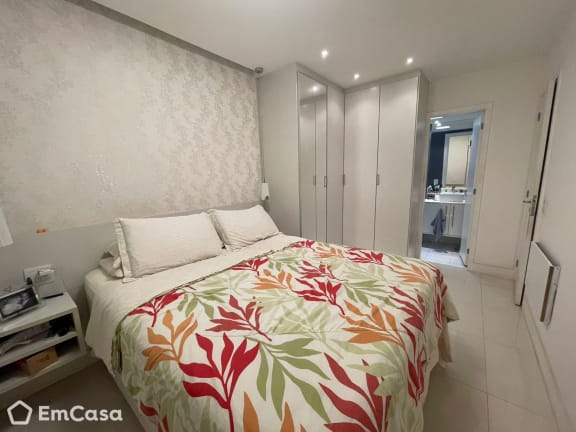 Imagem do imóvel ID-34255 na Avenida Di Cavalcanti, Barra da Tijuca, Rio de Janeiro - RJ