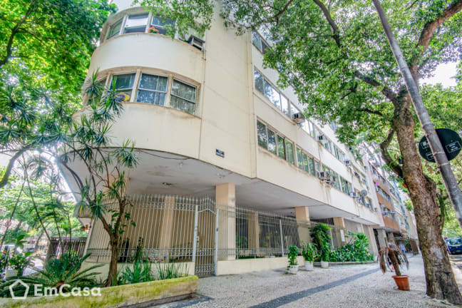 Imagem do imóvel ID-43333 na Rua Bulhões Carvalho, Copacabana, Rio de Janeiro - RJ