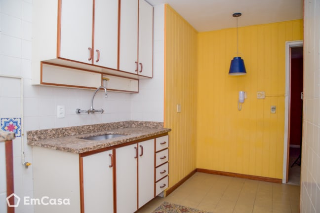 Imagem do imóvel ID-34464 na Rua Luiz Guimarães, Vila Isabel, Rio de Janeiro - RJ