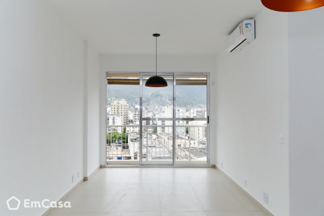 Imagem do imóvel ID-34165 na Rua Araújo Lima, Vila Isabel, Rio de Janeiro - RJ