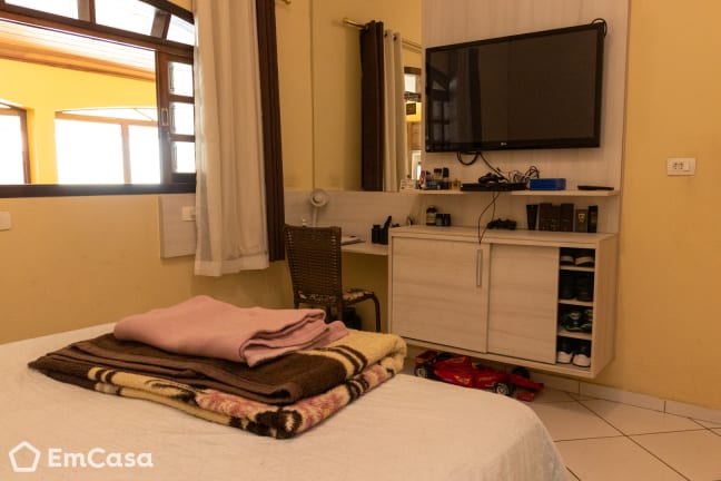 Imagem do imóvel ID-42270 na Rua Londrina, Residencial Bosque dos Ipês, São José dos Campos - SP