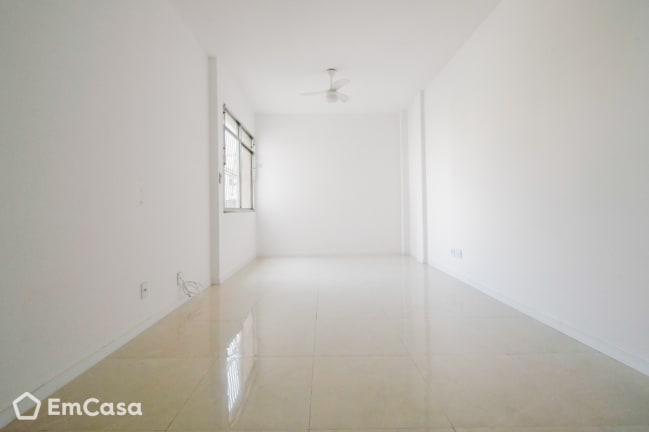 Imagem do imóvel ID-32818 na Rua Souza Franco, Vila Isabel, Rio de Janeiro - RJ