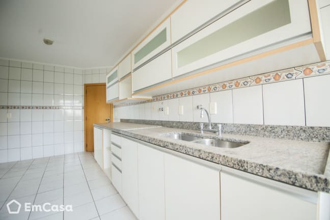 Imagem do imóvel ID-42496 na Rua Clóvis Teixeira, Mansões Santo Antônio, Campinas - SP