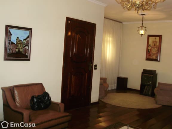 Imagem do imóvel ID-38432 na Rua Campo Largo, Vila Bertioga, São Paulo - SP