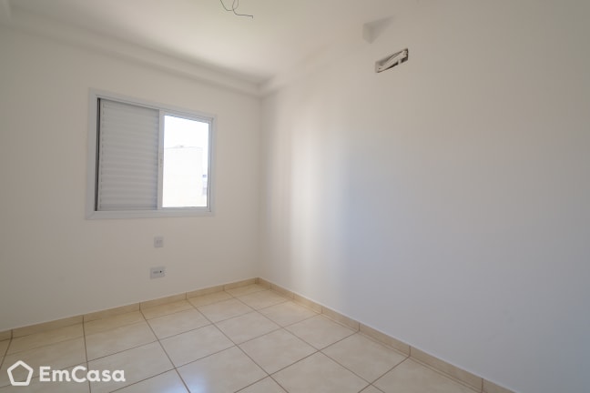 Imagem do imóvel ID-49275 na Avenida Barão do Bananal, Jardim Anhangüera, Ribeirão Preto - SP