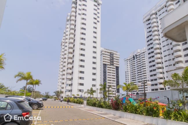 Imagem do imóvel ID-33211 na Avenida Alfredo Balthazar da Silveira, Recreio dos Bandeirantes, Rio de Janeiro - RJ