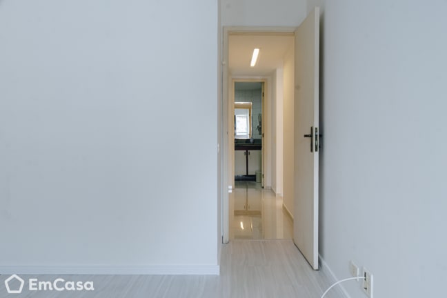 Imagem do imóvel ID-43178 na Rua Coronel Paulo Malta Rezende, Barra da Tijuca, Rio de Janeiro - RJ
