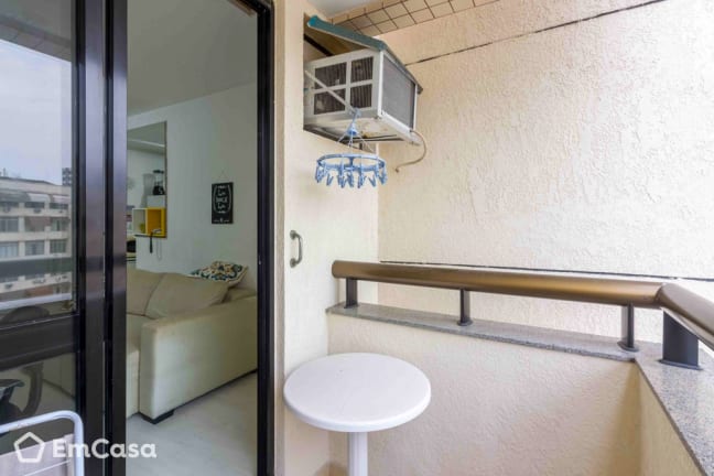 Imagem do imóvel ID-31955 na Rua Pompeu Loureiro, Copacabana, Rio de Janeiro - RJ