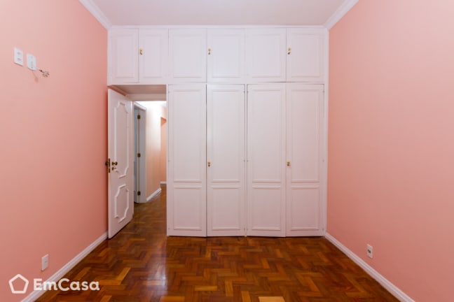Imagem do imóvel ID-30954 na Rua General Glicério, Laranjeiras, Rio de Janeiro - RJ