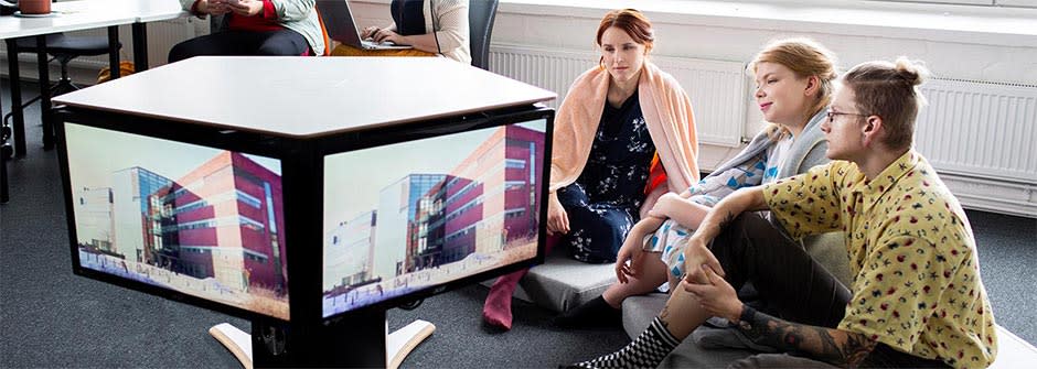 Digitaalisen muotoilun koulutus (AMK) Digitaalisen muotoilun koulutus (AMK)