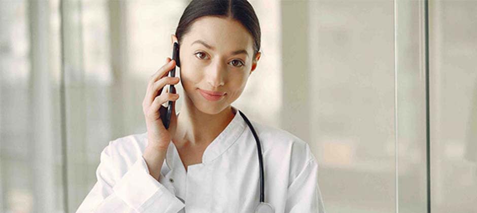 Voy, haqiqiy bolmagan katta pechka bilan qanday ayol. Yalangoch Asajj Ventress