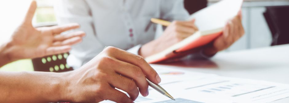Cloud and server systems, 30 op kahdet kädet ja muistiinpanovälineet