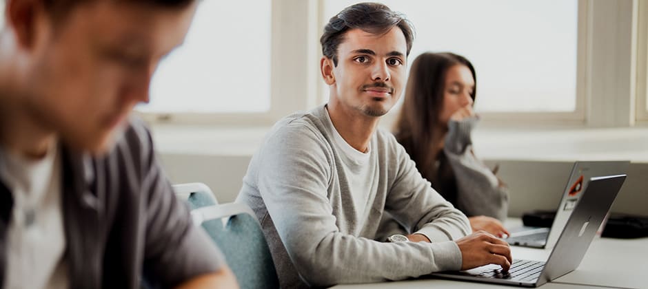 Ekonomiprogrammet, Ekonomi: Mäklare Ekonomiprogrammet: Profil Mäklare
