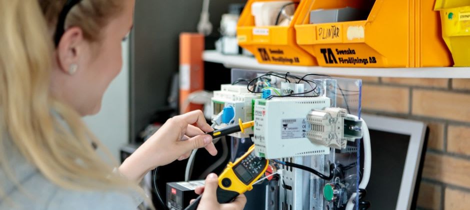 El- och energiprogrammet, Elteknik El- och energiprogrammet, Elteknik