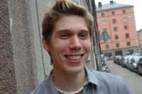 Christian Lönnqvist går på NTI gymnasiet