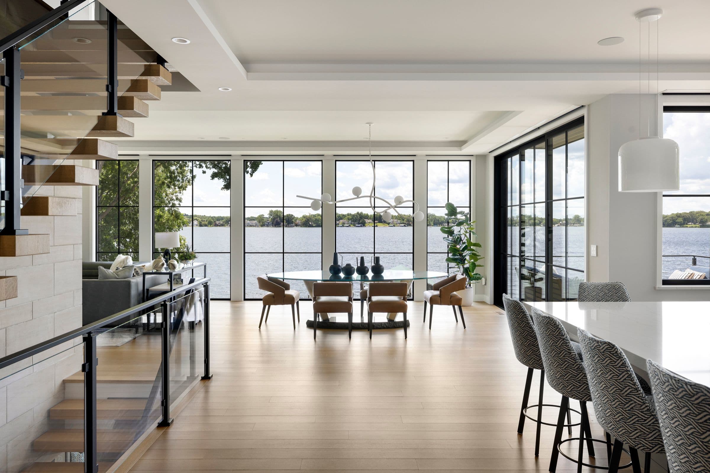Modern Lakeview Living