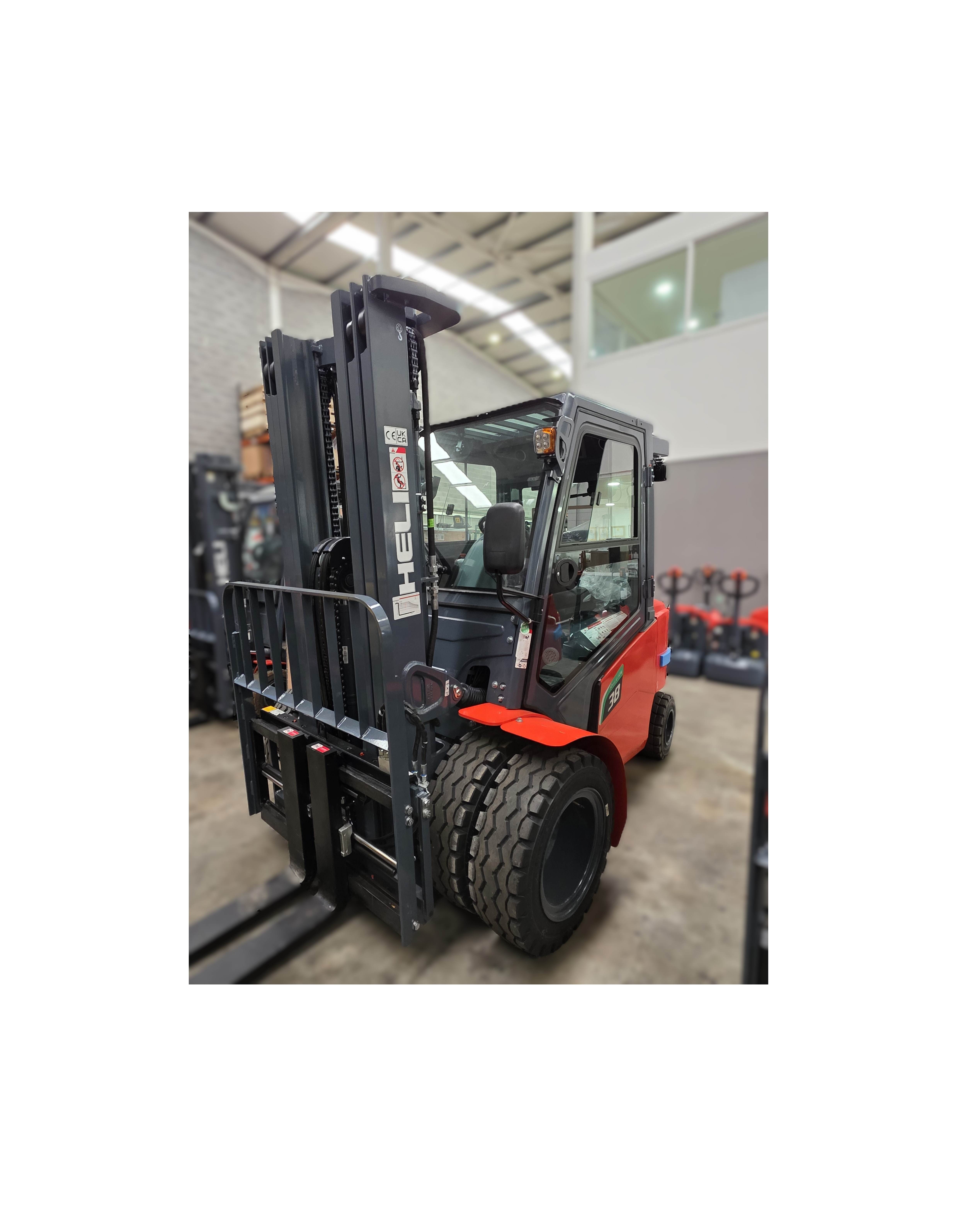 Soluções em empilhadores à medida das necessidades do seu negócio.