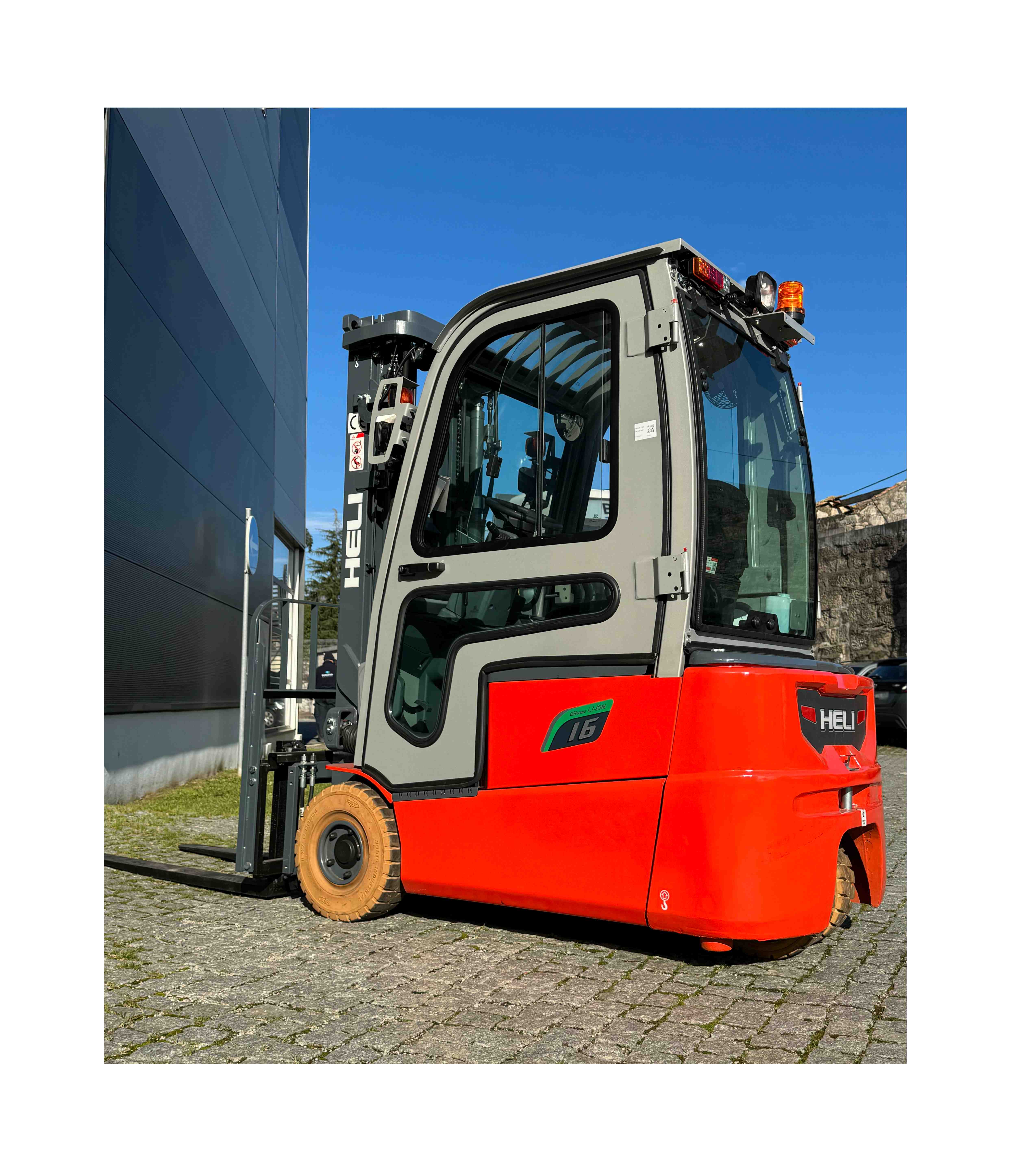 Carregamento rápido e sem complicações? Com os HELI G3 de lítio, é garantido!