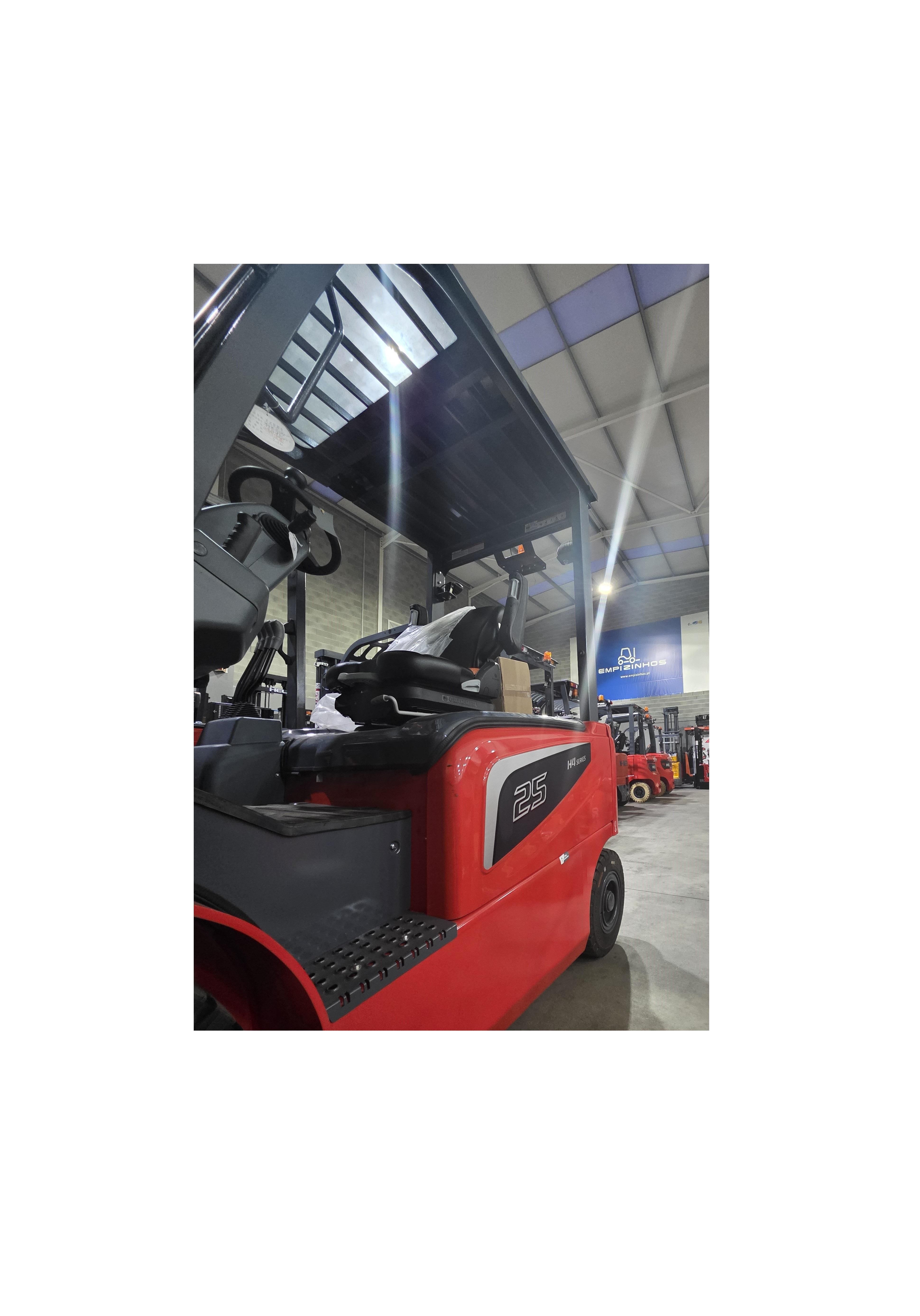 Novo ano, novas oportunidades e tudo pronto para os clientes.