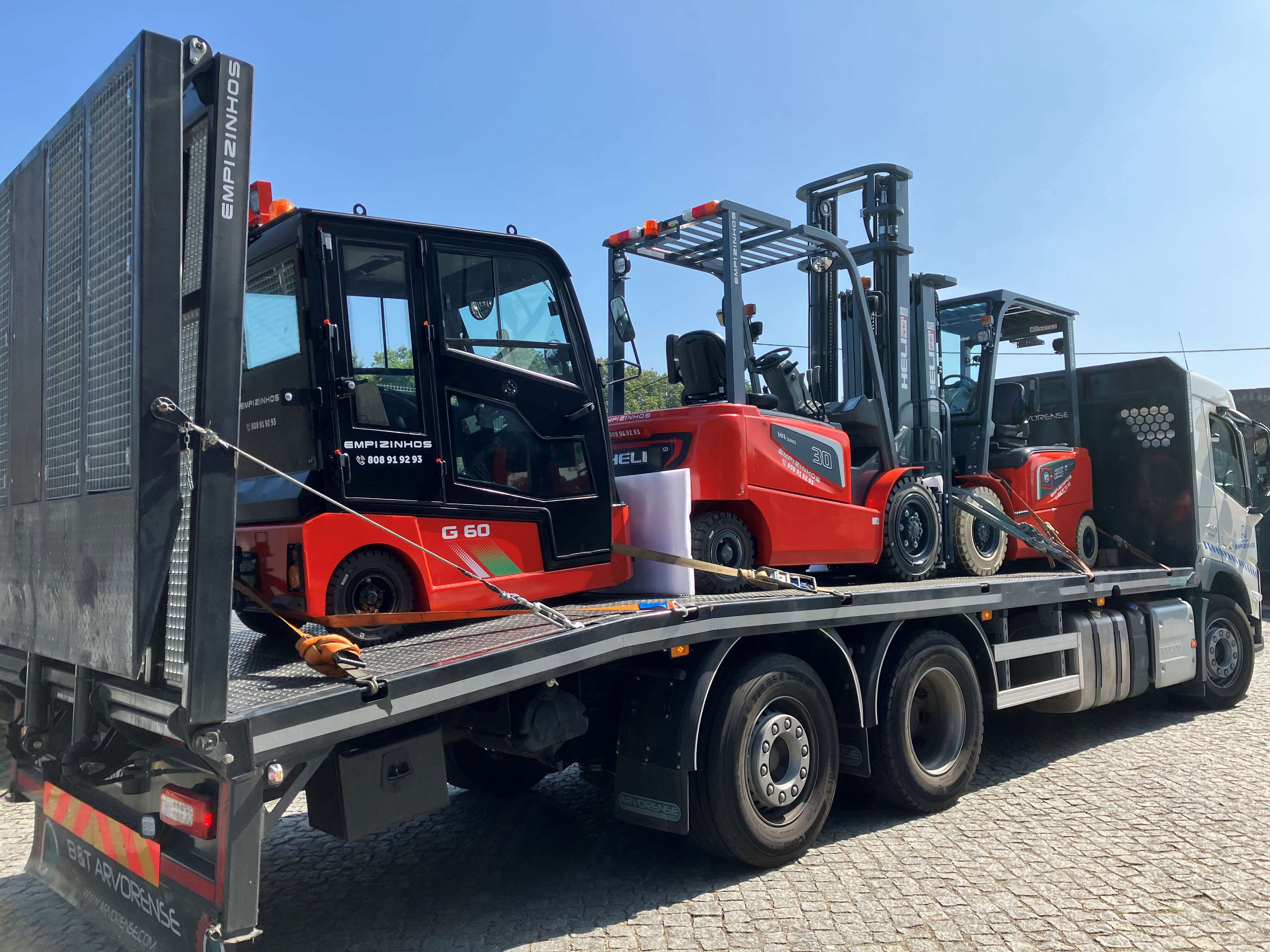 A caminho de fazermos mais um cliente feliz.