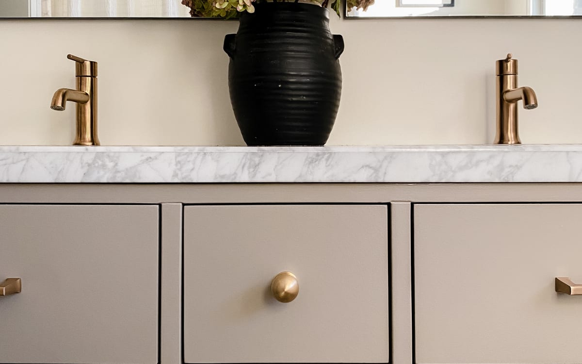 Cabinet Knobs - Satin Brass – handles&hinges