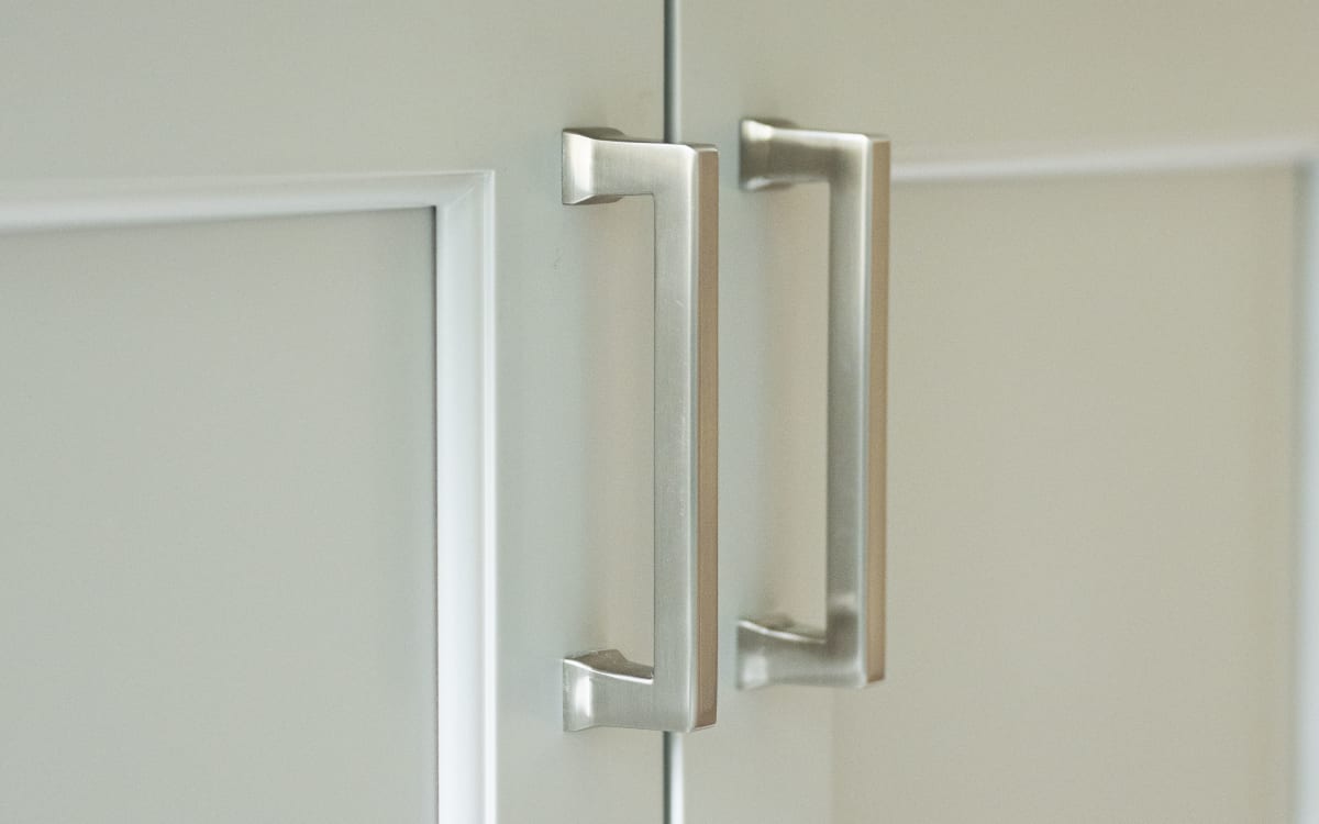 Emtek Trail Knob Contemporary Cabinet Hardware - Door Hardware Canada